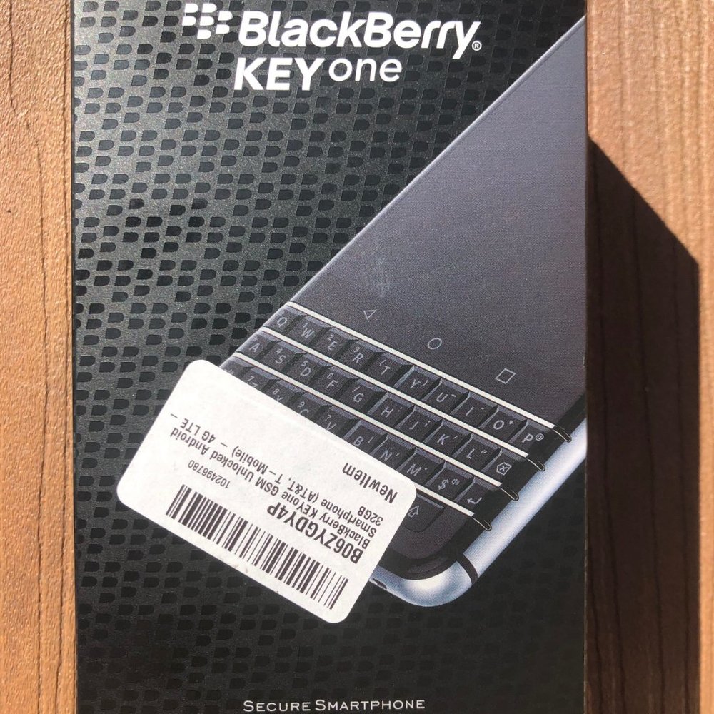 BlackBerry KEYone - Picture 2 of 6